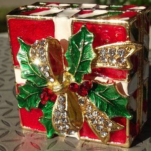 Xmas Mini Present shaped Trinket Box